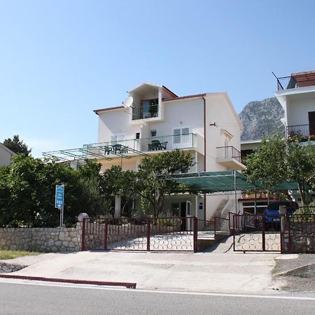 Apartments And Rooms With Parking Space Gradac, Makarska - 6819 Gradac  Eksteriør billede